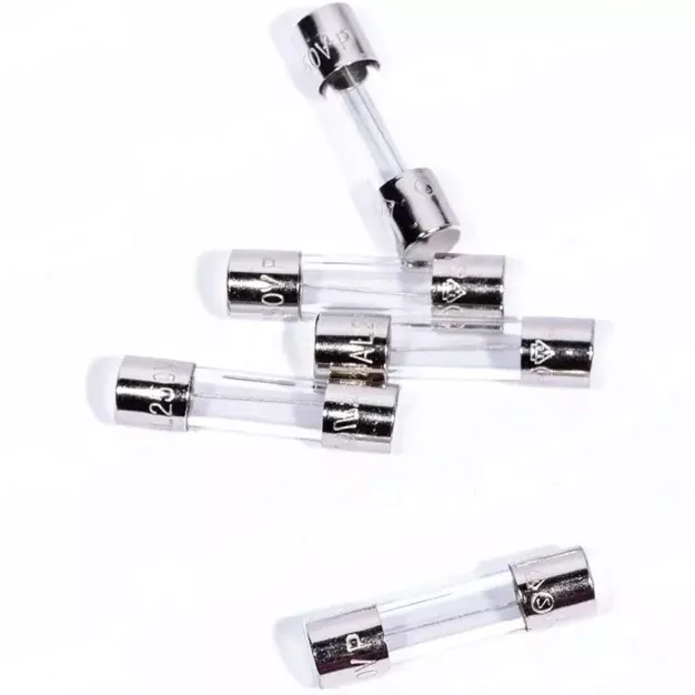 Gomco DC Portable Aspirator Fuse Kit (5/Box)